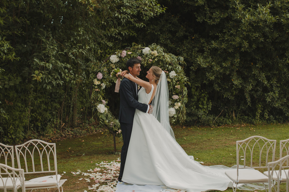 paulahuertasgaja@gmail.com 