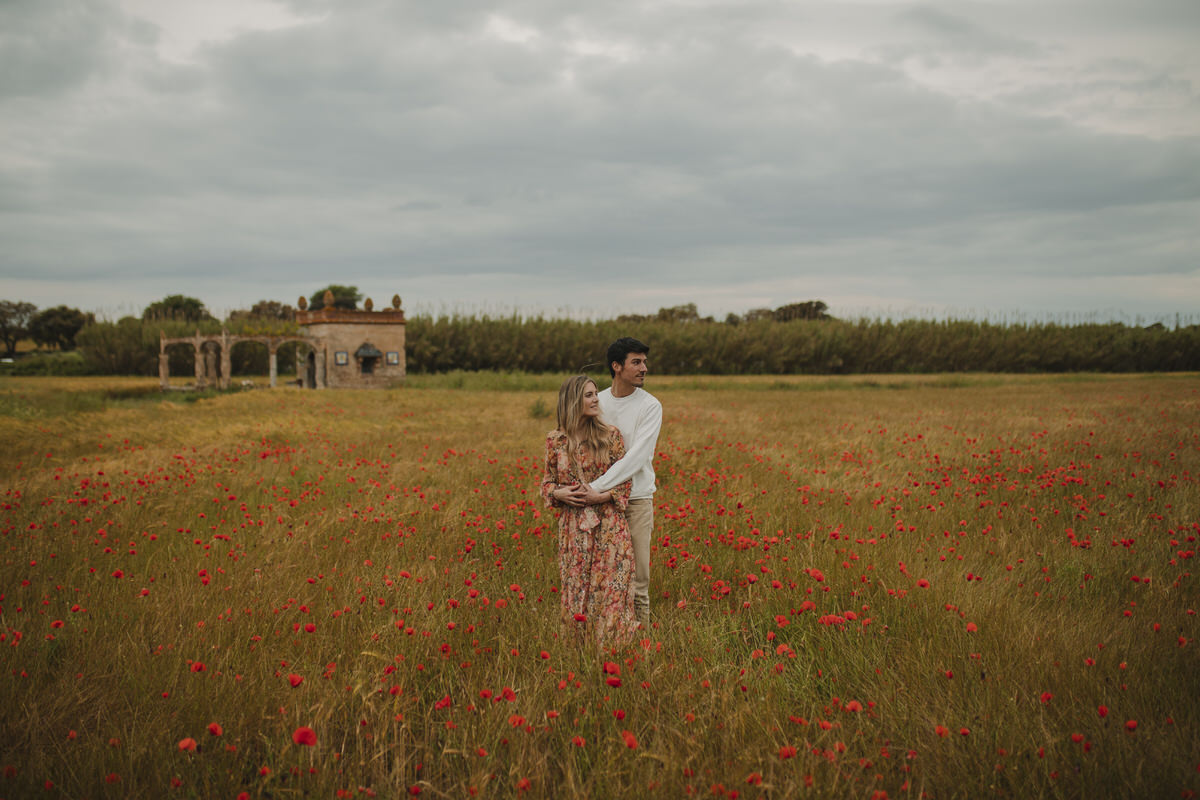 Preboda campo de amapolas