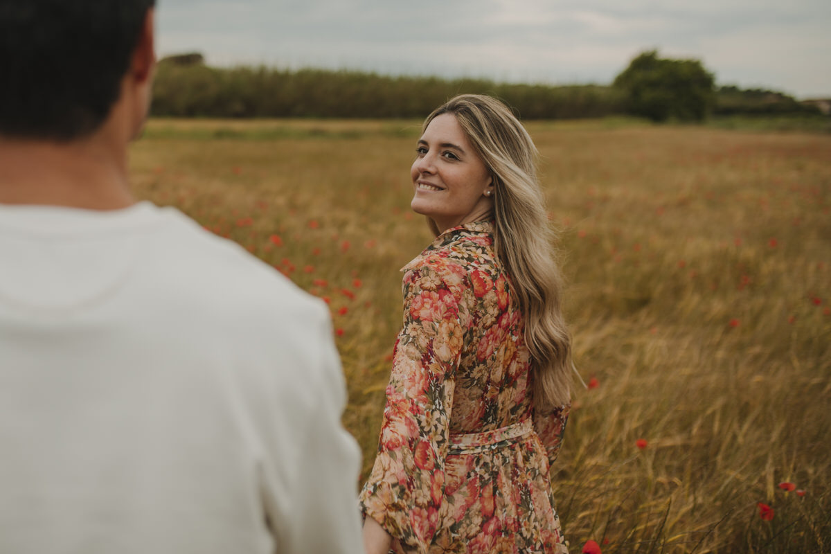 Preboda campo de amapolas