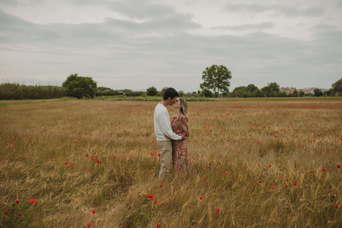 Preboda campo de amapolas